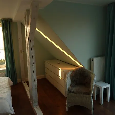 度假居 Ferienhaus Leuchtturmblick 萨斯尼茨
